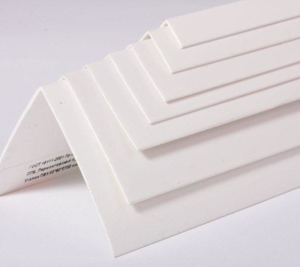 Corniere PVC pu tapete